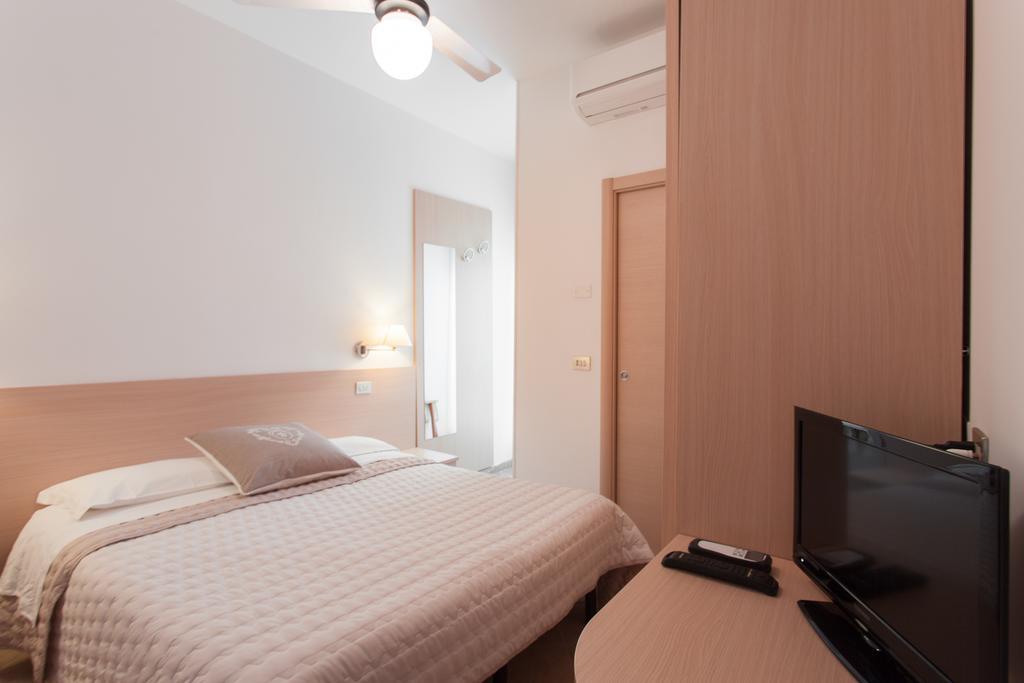 B&B Airone Cervia - Camere E Appartamenti Exterior photo
